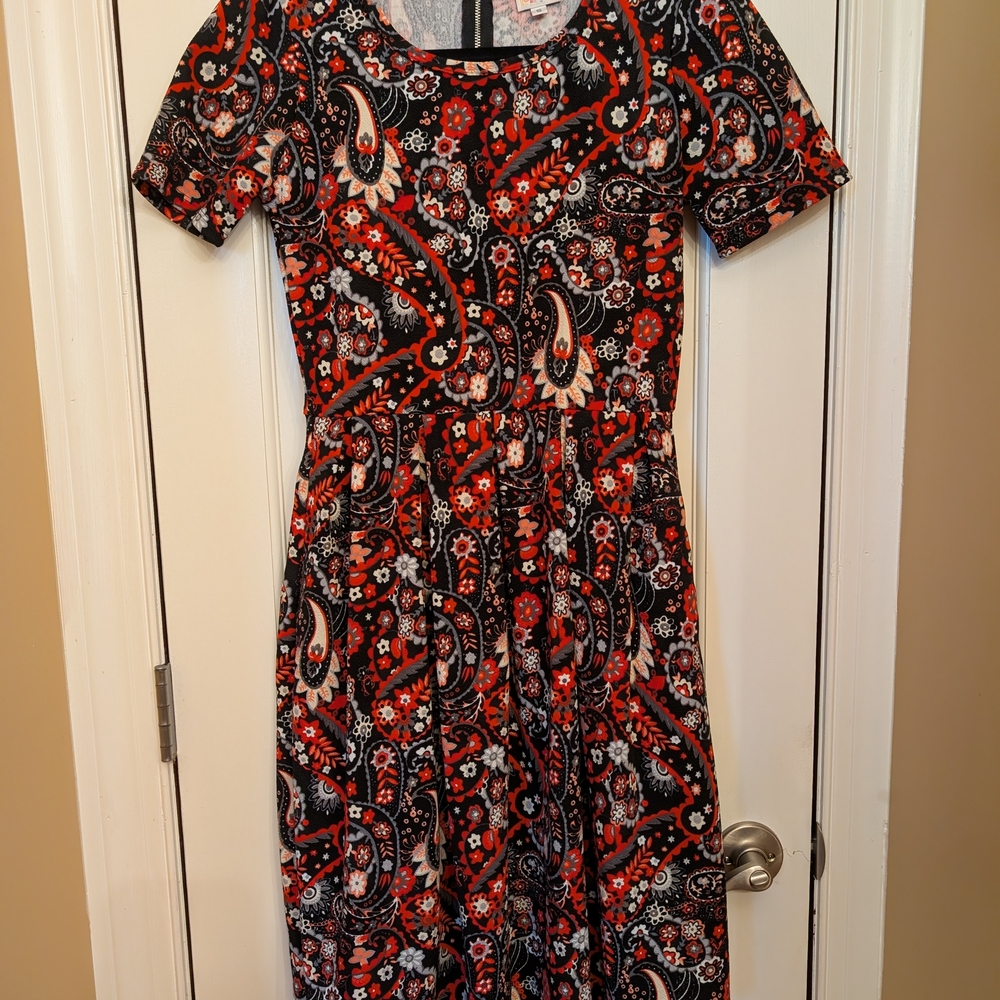 LuLaRoe Red and Black Paisley Midi Dress